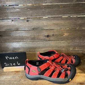 Childrens Big Kids Keen Newport H2 Waterproof Red‎ Shoes Sandals Size 6 Y GUC